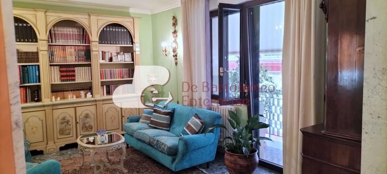 Vendita Appartamento, Valenzano foto