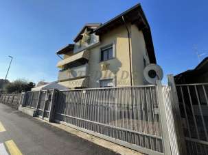 Vendita Villa trifamiliare, Limbiate Vendita Villa trifamiliare, Limbiate