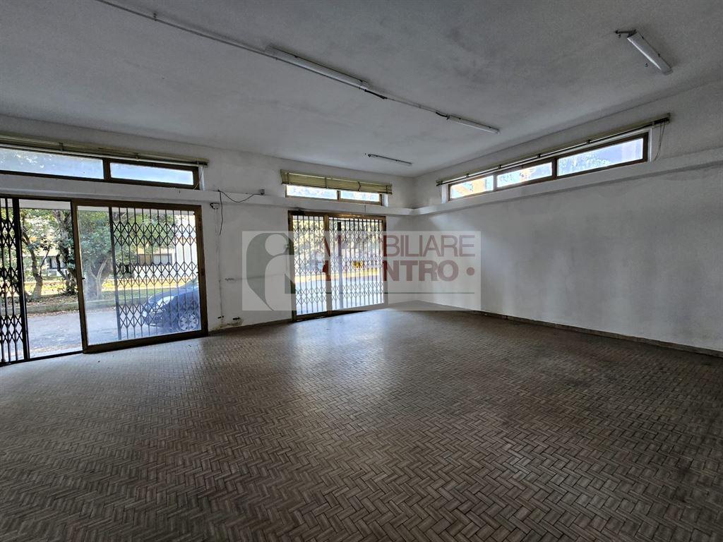 Affitto Immobile Commerciale, Sarzana foto