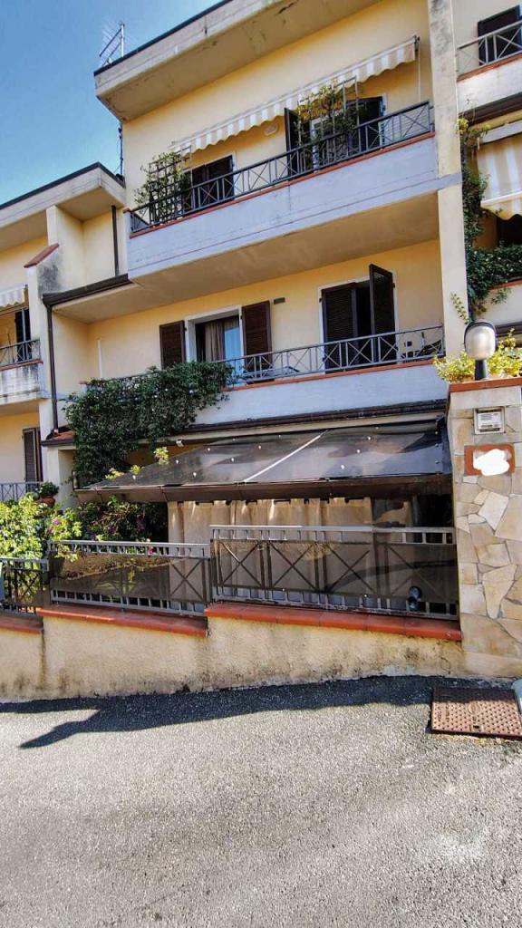 Vendita Pentavani, Carrara foto