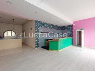Affitto Locale commerciale, Montecarlo Affitto Locale commerciale, Montecarlo