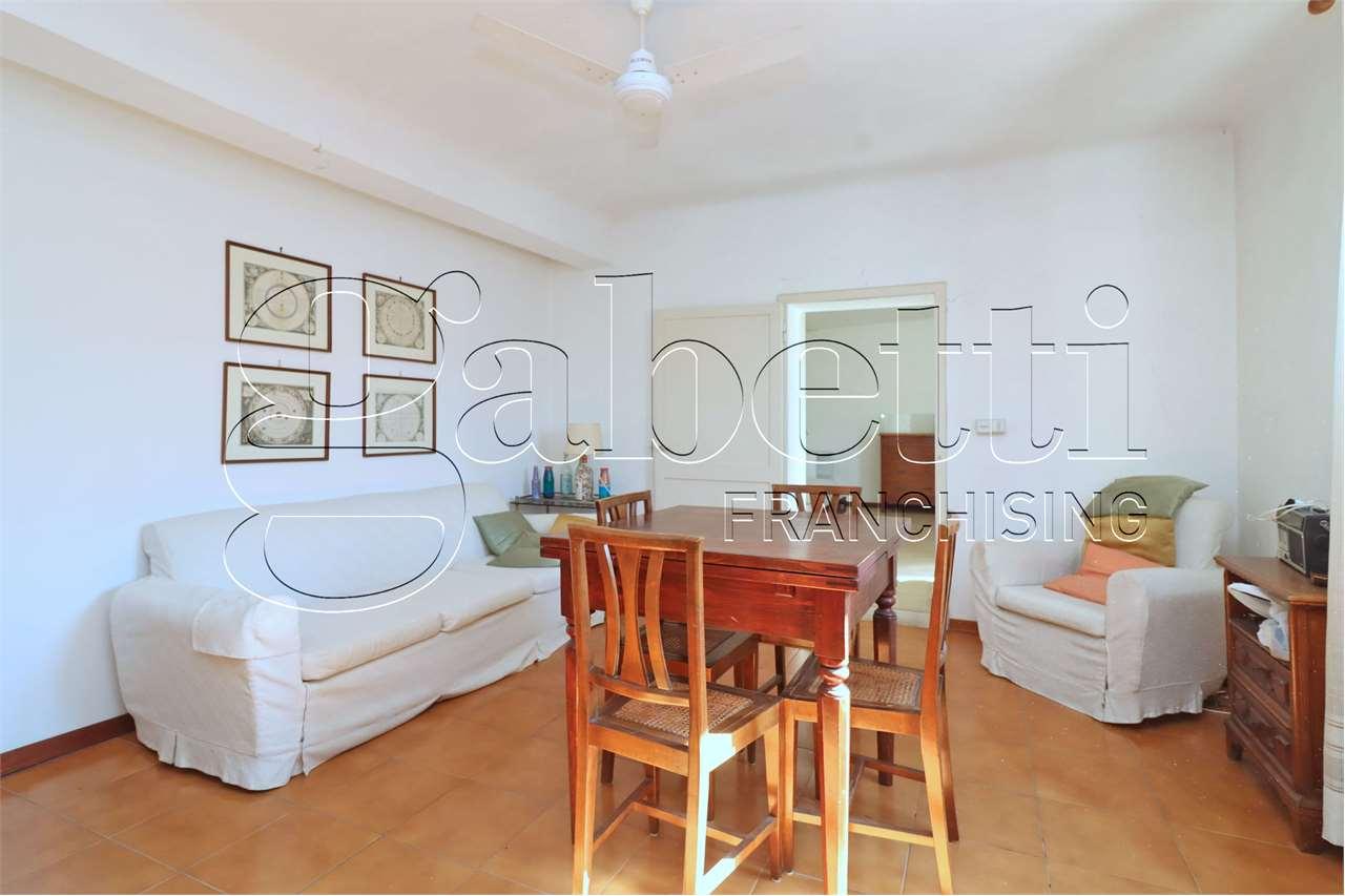 Vendita vendita, Ferrara foto