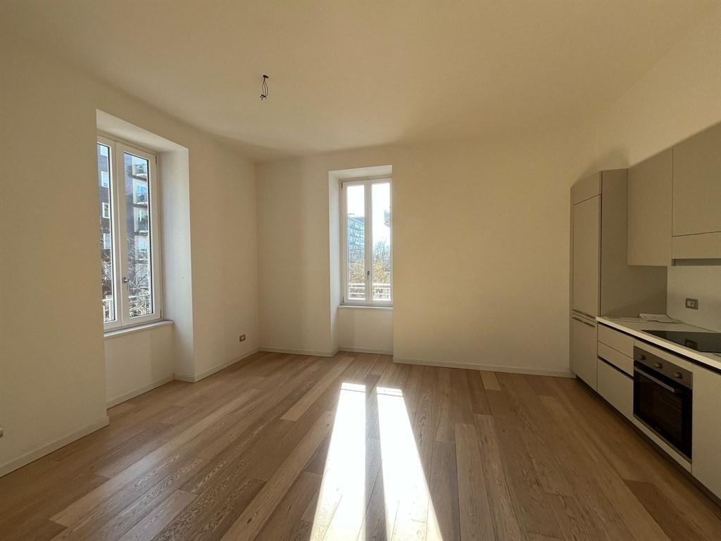 Rent Appartamento, Milano foto