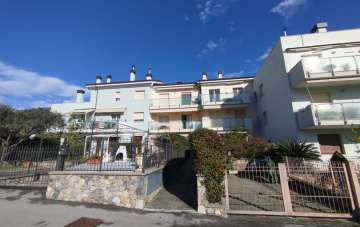 Vendita Bivani, Borghetto Santo Spirito Vendita Bivani, Borghetto Santo Spirito