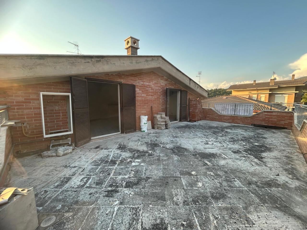 Vendita Bivani, Moricone foto