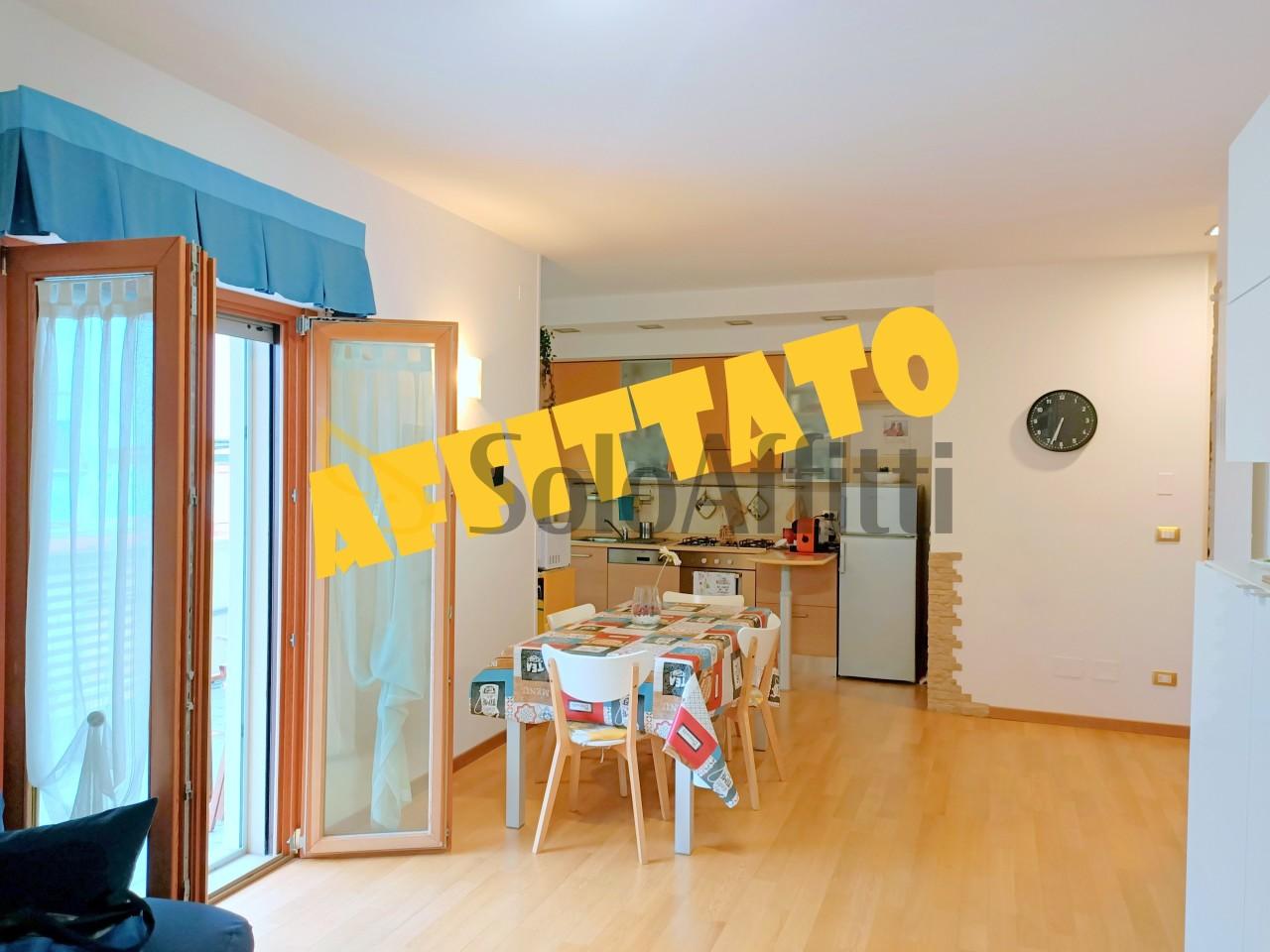 Affitto Trivani, Falconara Marittima foto