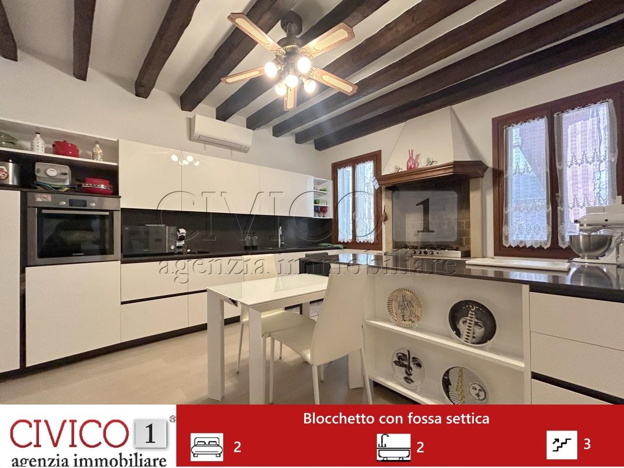 Vendita Esavani, Venezia Vendita Esavani, Venezia foto