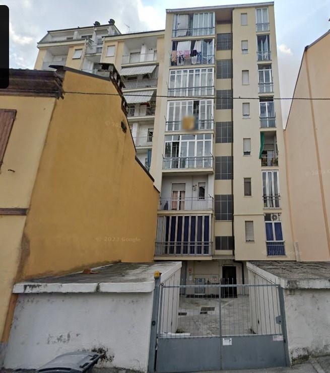 Vendita Magazzino, Asti foto