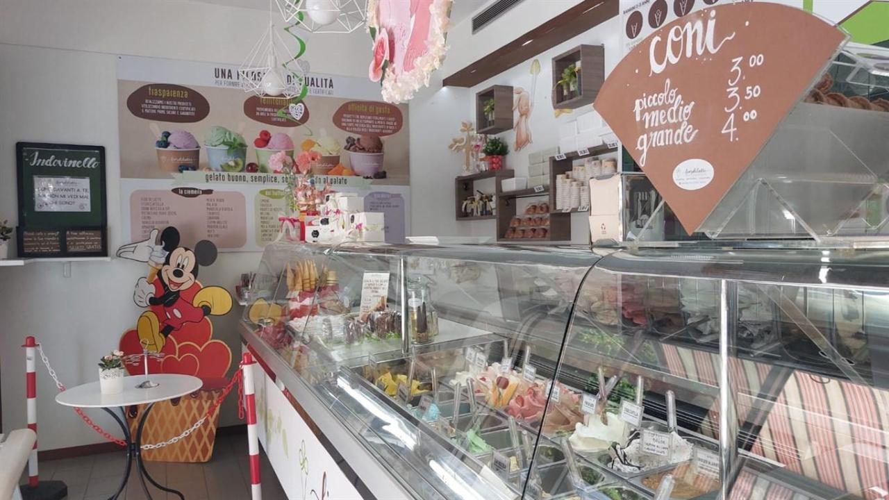 Vendita Gelateria, Lissone Vendita Gelateria, Lissone foto