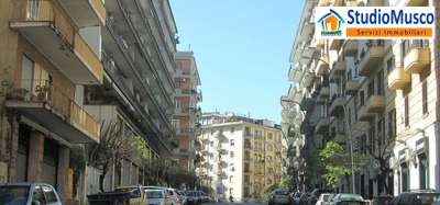 Vendita Multivani, Napoli