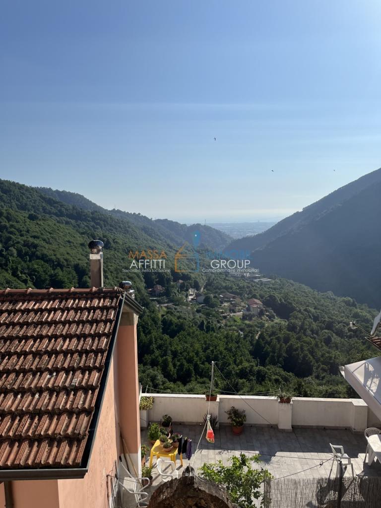 Vendita Quadrivani, Massa foto