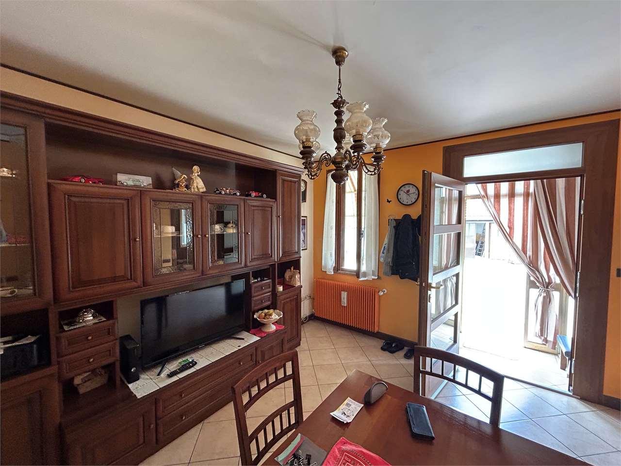 Vendita vendita, Pordenone Vendita vendita, Pordenone foto