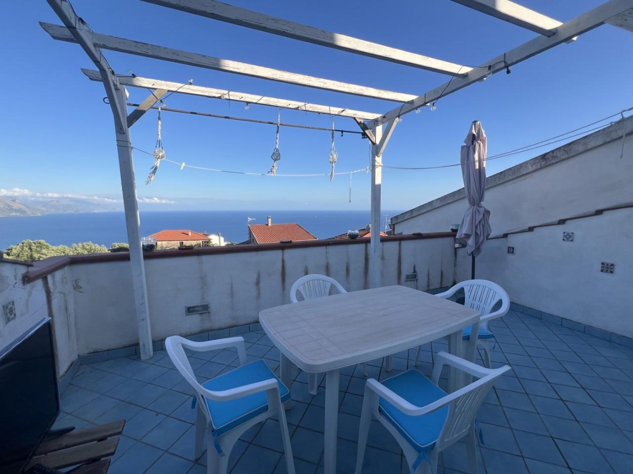 Sale Appartamento, Ispani foto