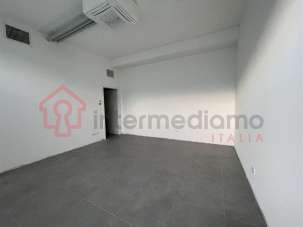 Affitto Attività Commerciale, Arco