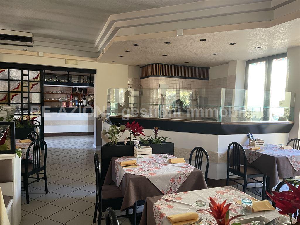 Vendita Ristorante Pizzeria, Costabissara foto
