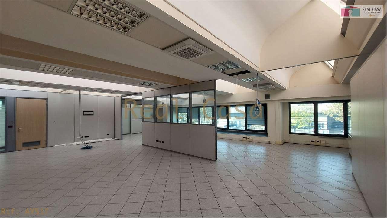 Affitto affitto, Modena Affitto affitto, Modena foto