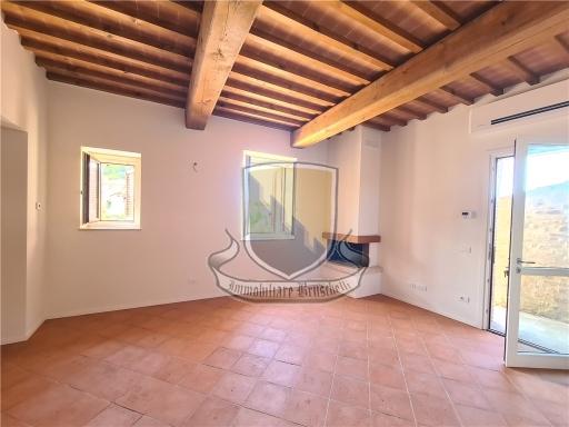 Vendita PORZIONE DI COLONICA, Sovicille foto