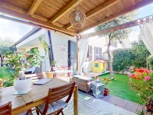 Vendita Villa trifamiliare, Guidonia Montecelio Vendita Villa trifamiliare, Guidonia Montecelio