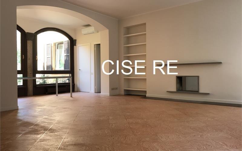 Rent Appartamento, Milano foto