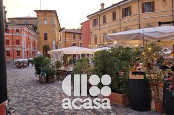 Vendita Negozio, Cesena