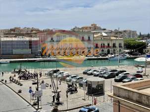 Vendita Quadrivani, Siracusa