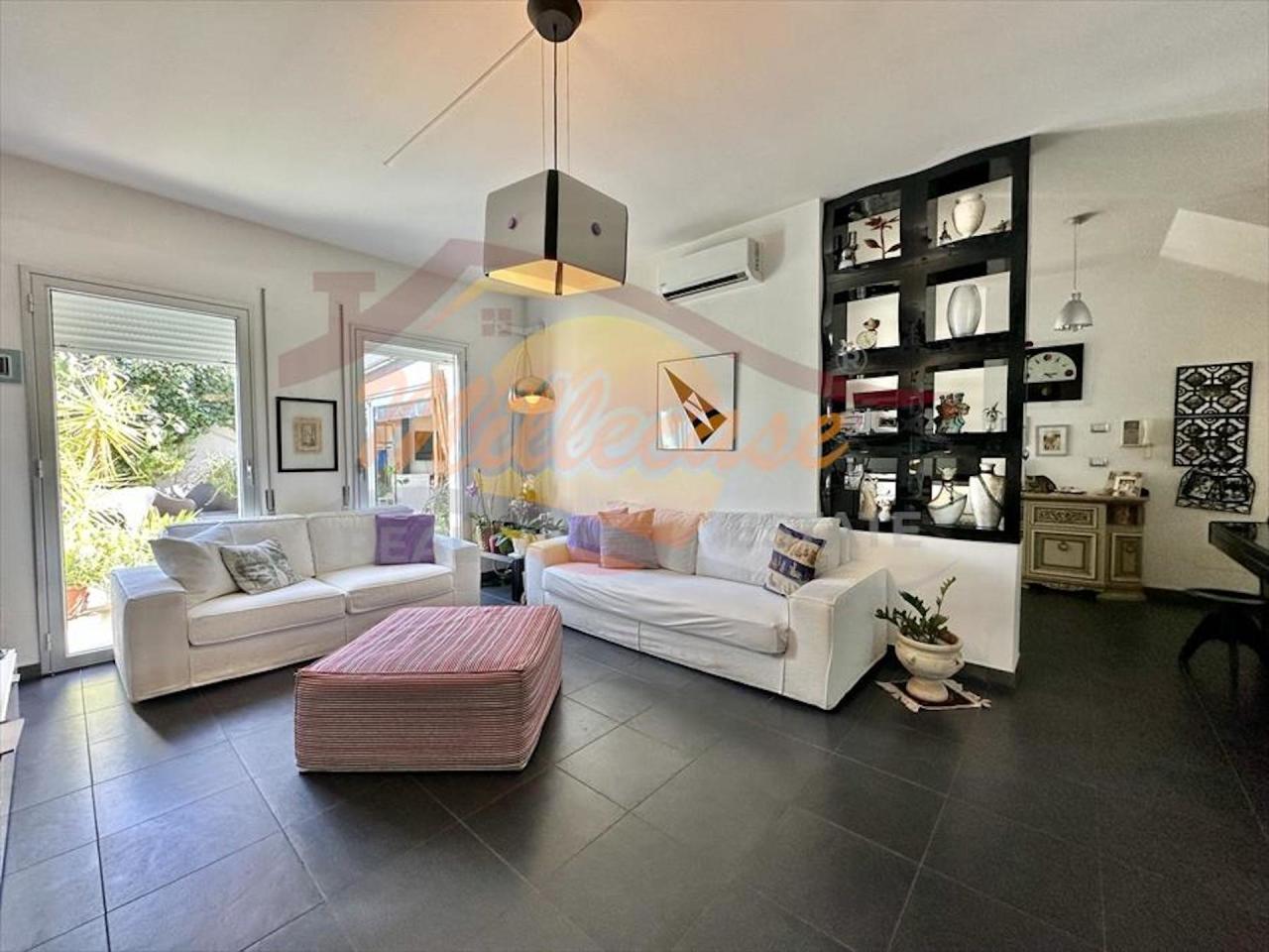 Vendita Pentavani, Melilli Vendita Pentavani, Melilli foto