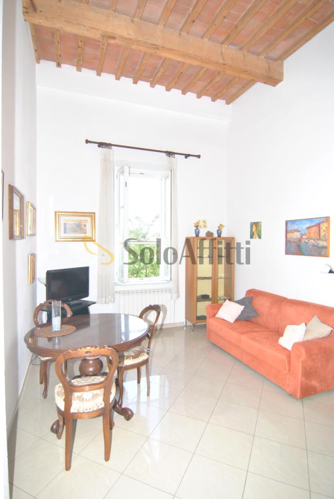 Rent Trivani, Livorno foto