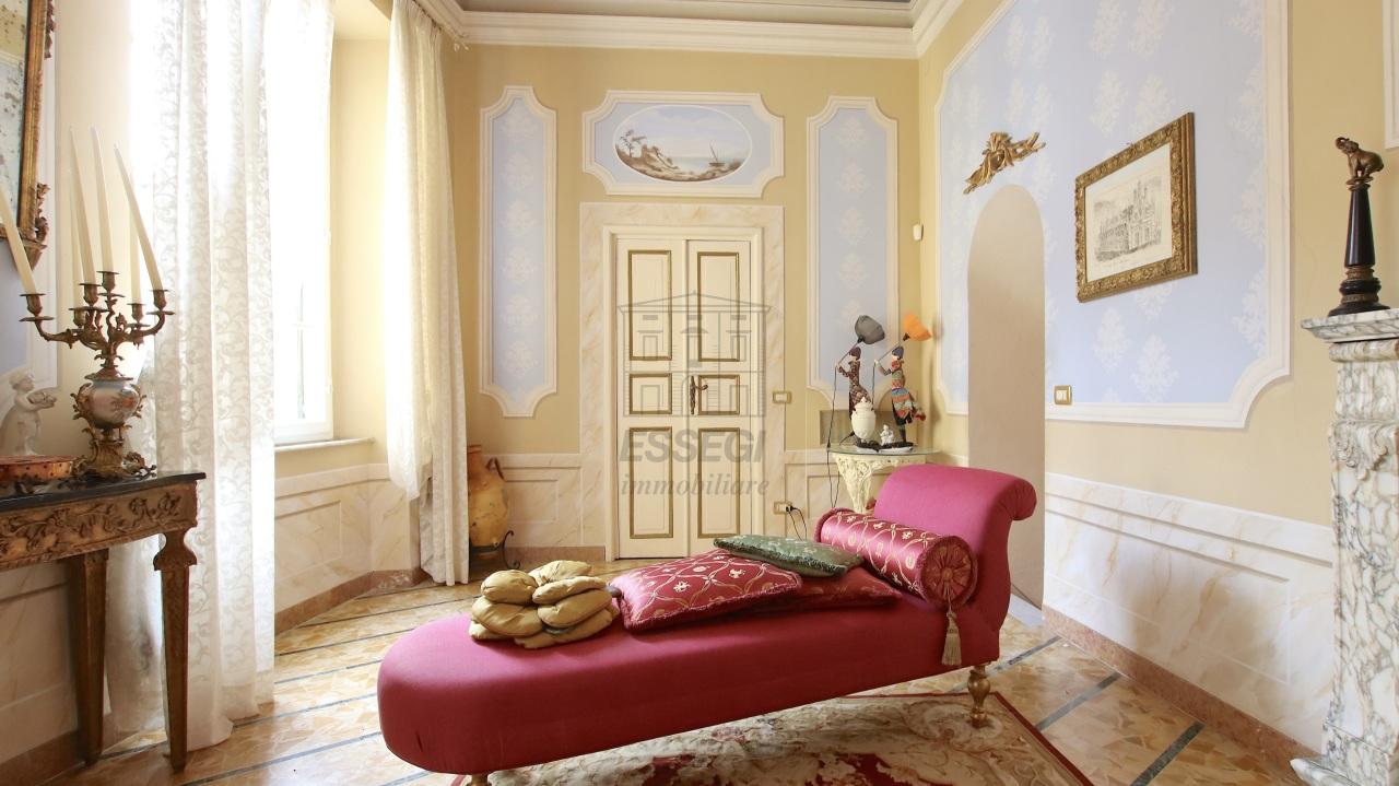 Vendita Multivani, Lucca foto