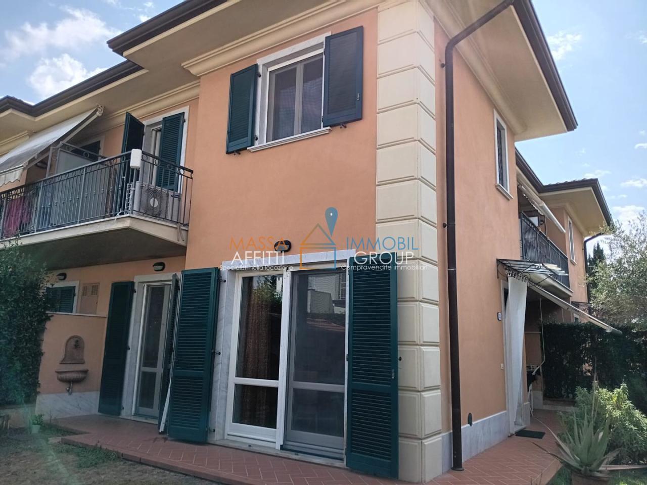 Vendita Esavani, Massa Vendita Esavani, Massa foto