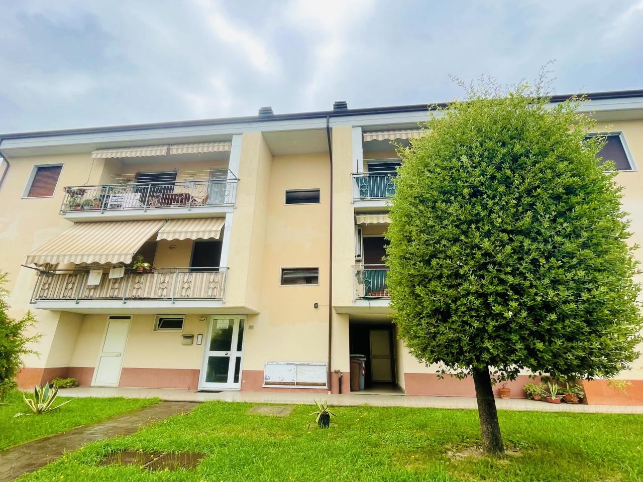 Vendita Quadrivani, Sarzana foto