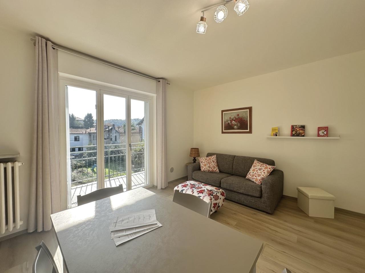 Affitto Trivani, Arona foto