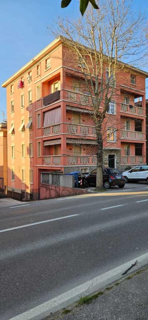 Vendita Pentavani, Fornovo di Taro foto