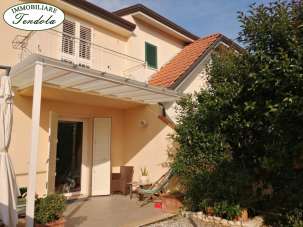 Sale Casa indipendente, Massa