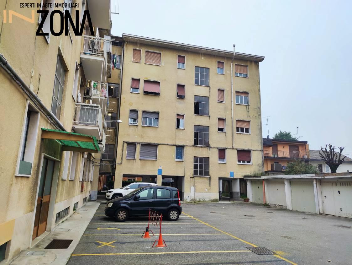 Vendita Trivani, Limbiate foto