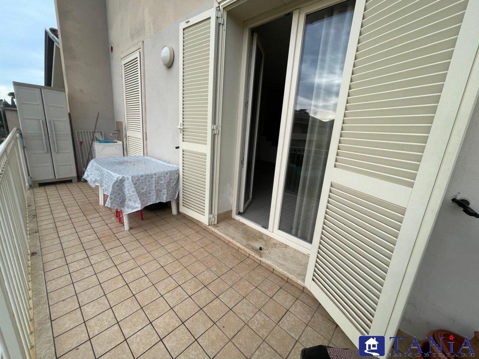 Vendita Monovano, Carrara foto