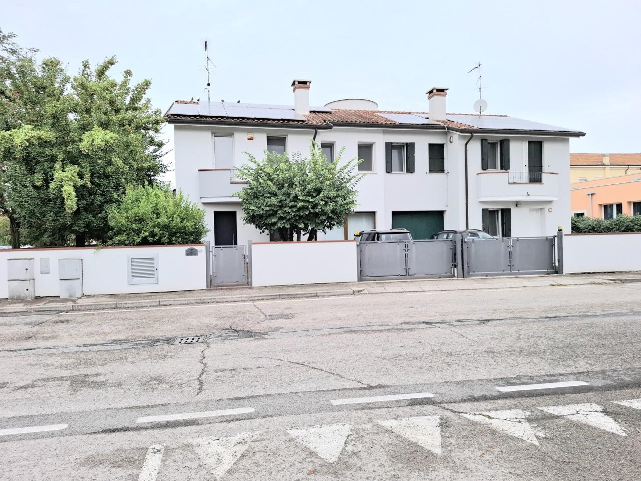 Vendita Multivani, Bosaro foto