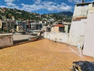 Vendita Trivani, Sanremo