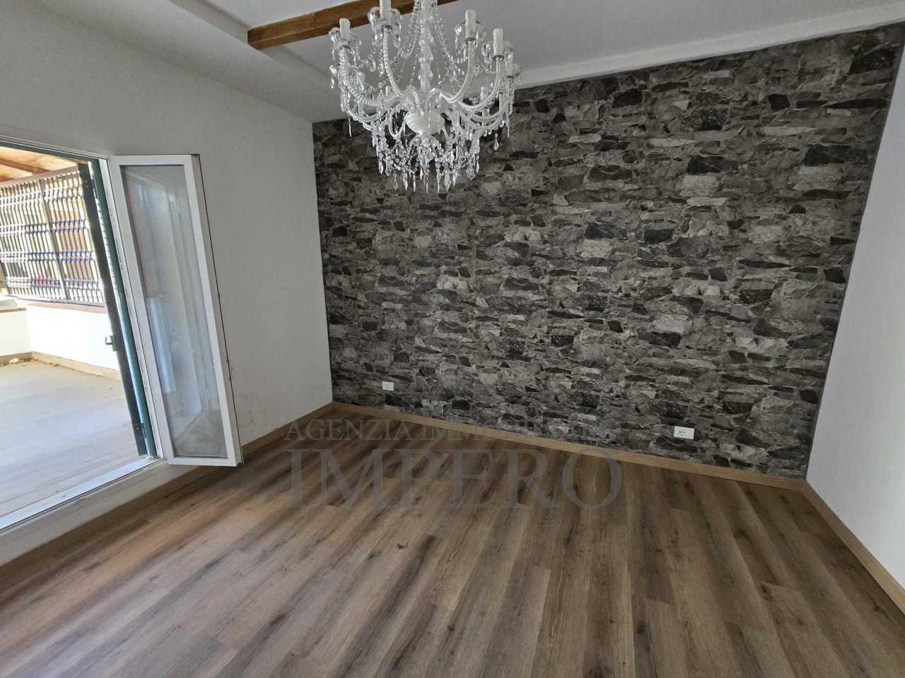 Vendita Quadrivani, Ventimiglia foto