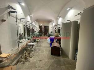 Affitto Capannone , Livorno