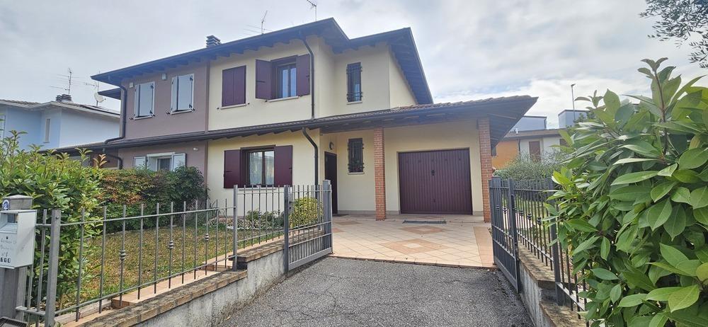 Vendita Quadrivani, Montirone Vendita Quadrivani, Montirone foto