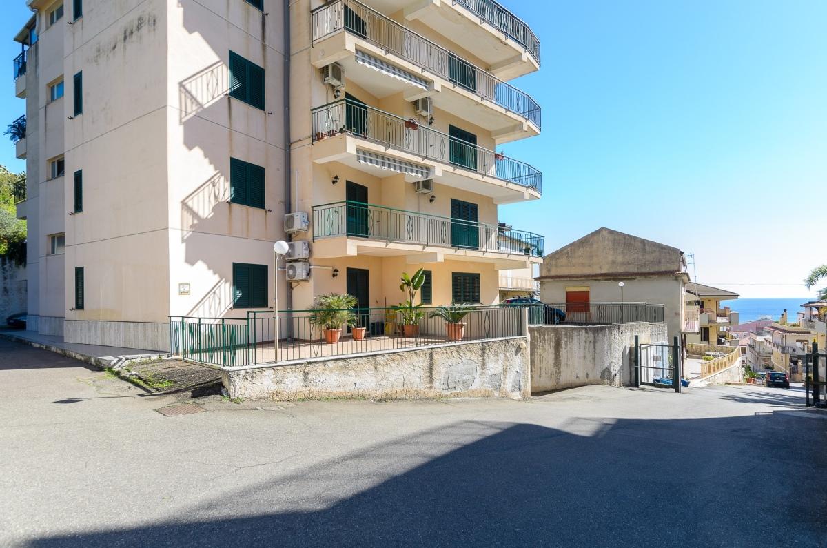 Vendita Trivani, Santa Teresa di Riva foto