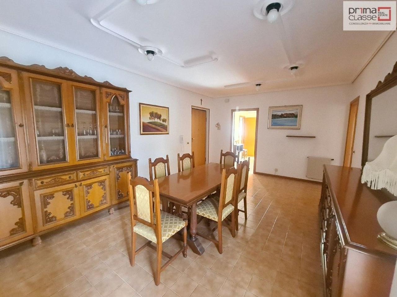 Vendita Pentavani, Vittoria foto