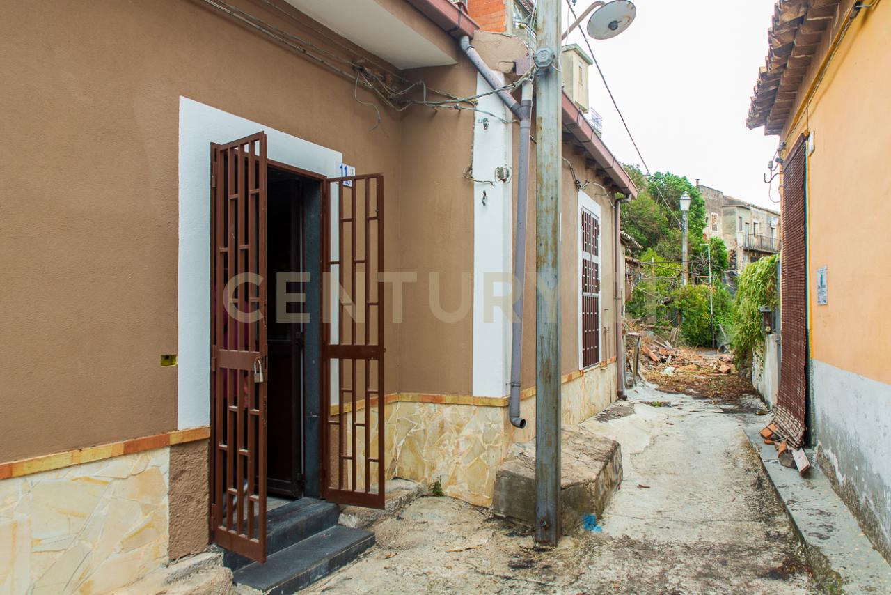 Vendita Bivani, Motta Sant'Anastasia foto