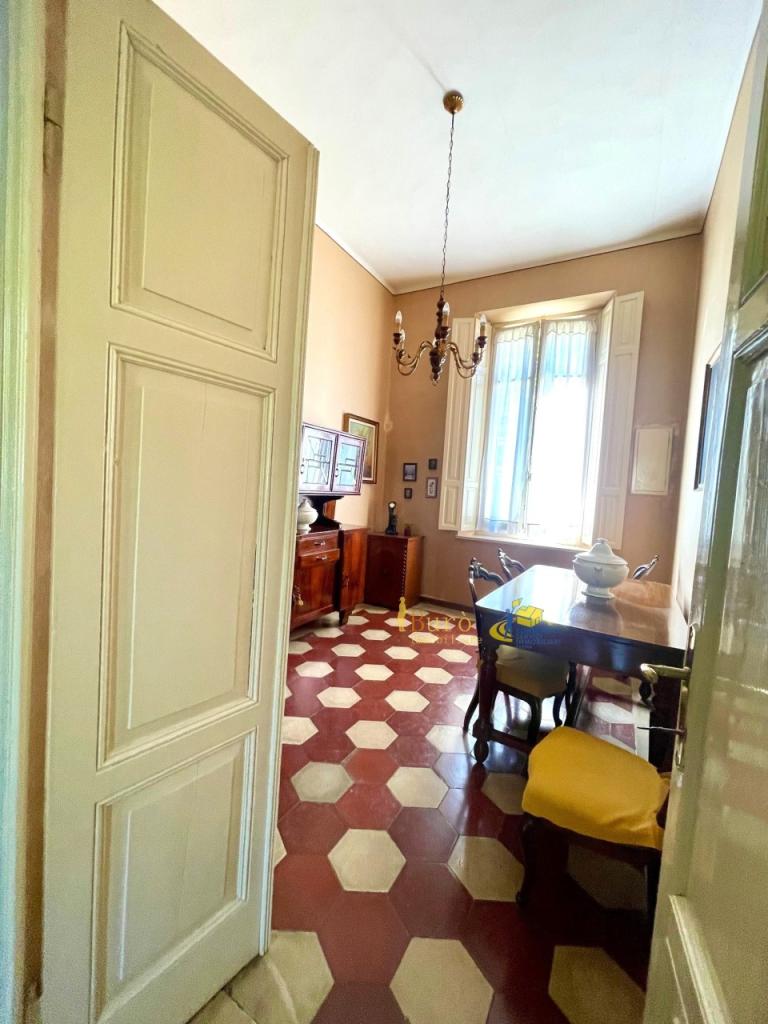 Vendita Trivani, Parma foto