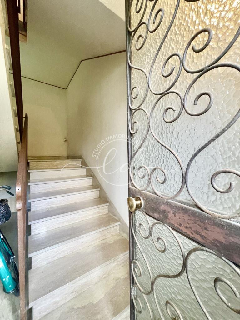 Vendita Quadrivani, Pietrasanta Vendita Quadrivani, Pietrasanta foto