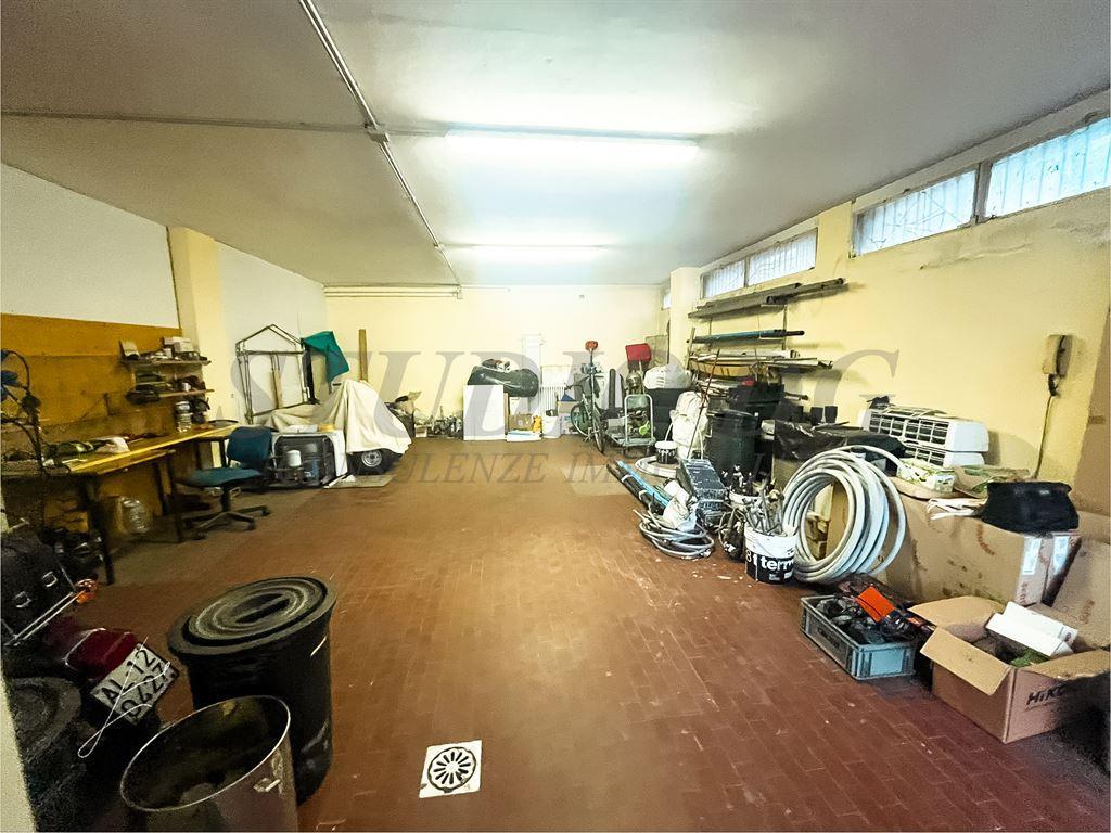 Vendita Laboratorio, Cesano Maderno foto