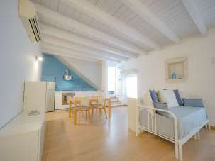 Vendita Esavani, Ostuni