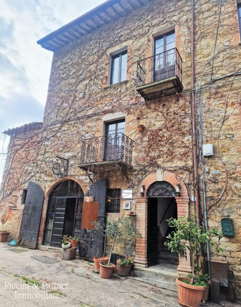 Vendita Bivani, Magione foto