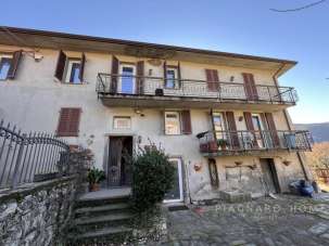 Vendita Camere e stanze in affitto, Tresana