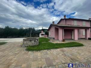 Vendita Esavani, Castelnuovo Magra